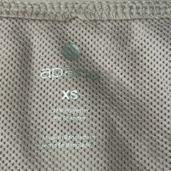 NWOT Apana Fitted Workout Running Slim Yoga Jacket With Pockets - Picture 9 of 16